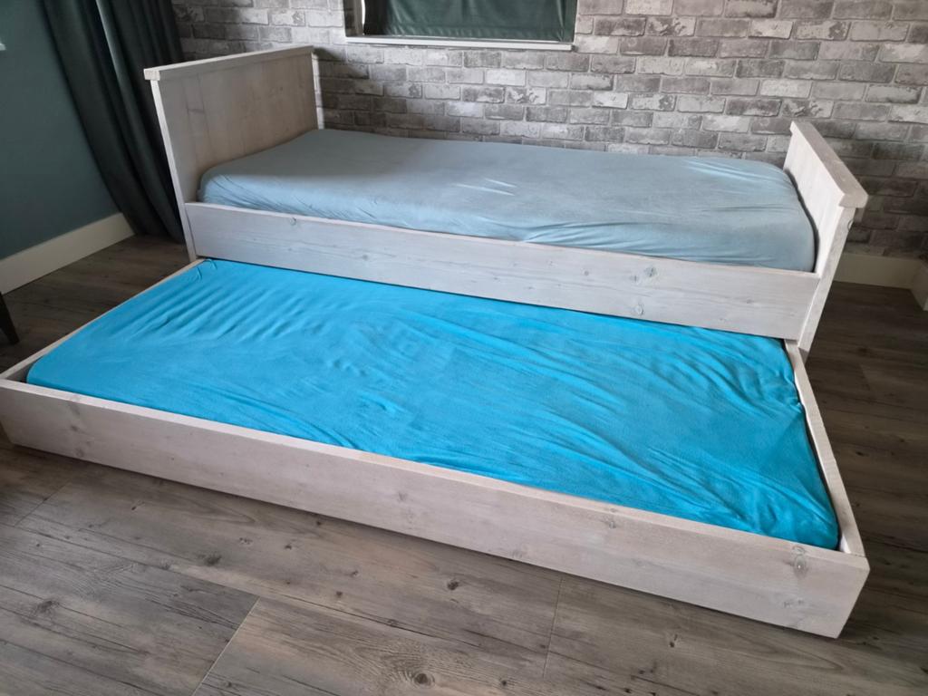 Steigerhouten bed te koop, Huis en Inrichting, Slaapkamer | Waterbedden, Ophalen, Gebruikt, 90 cm, Eenpersoons