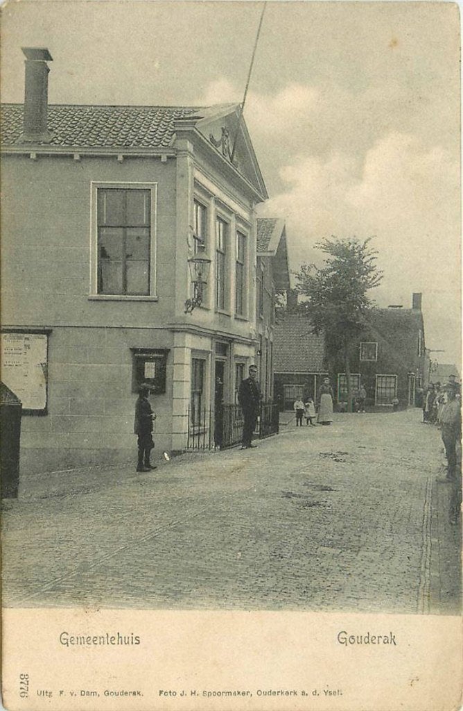 388-422-013 Gouderak Gemeentehuis, Verzamelen, Verzenden, Voor 1920, Zuid-Holland