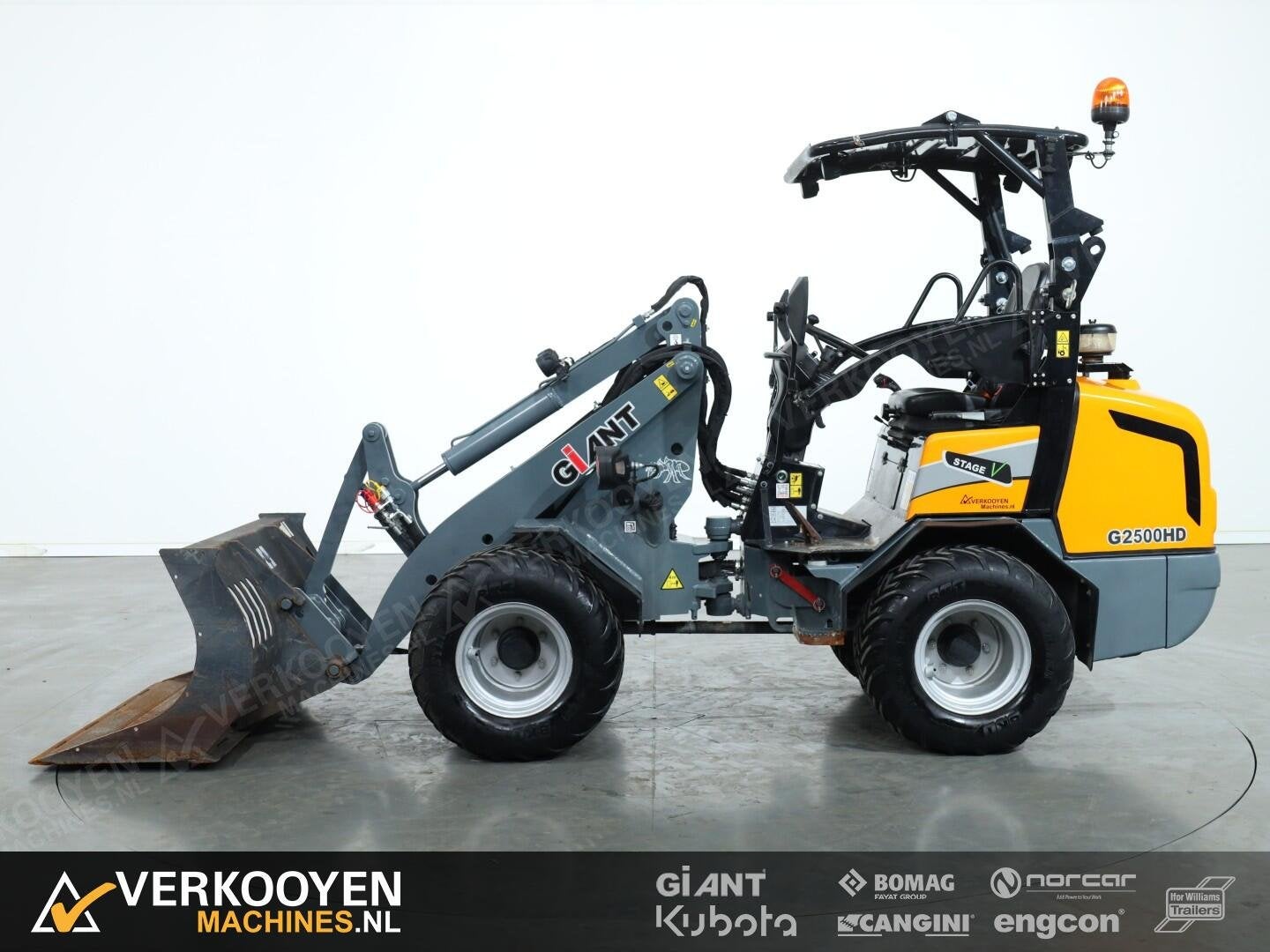 2022 Giant G2500 HD VK10537 Extra pomp + 2x functie, Wiellader of Shovel