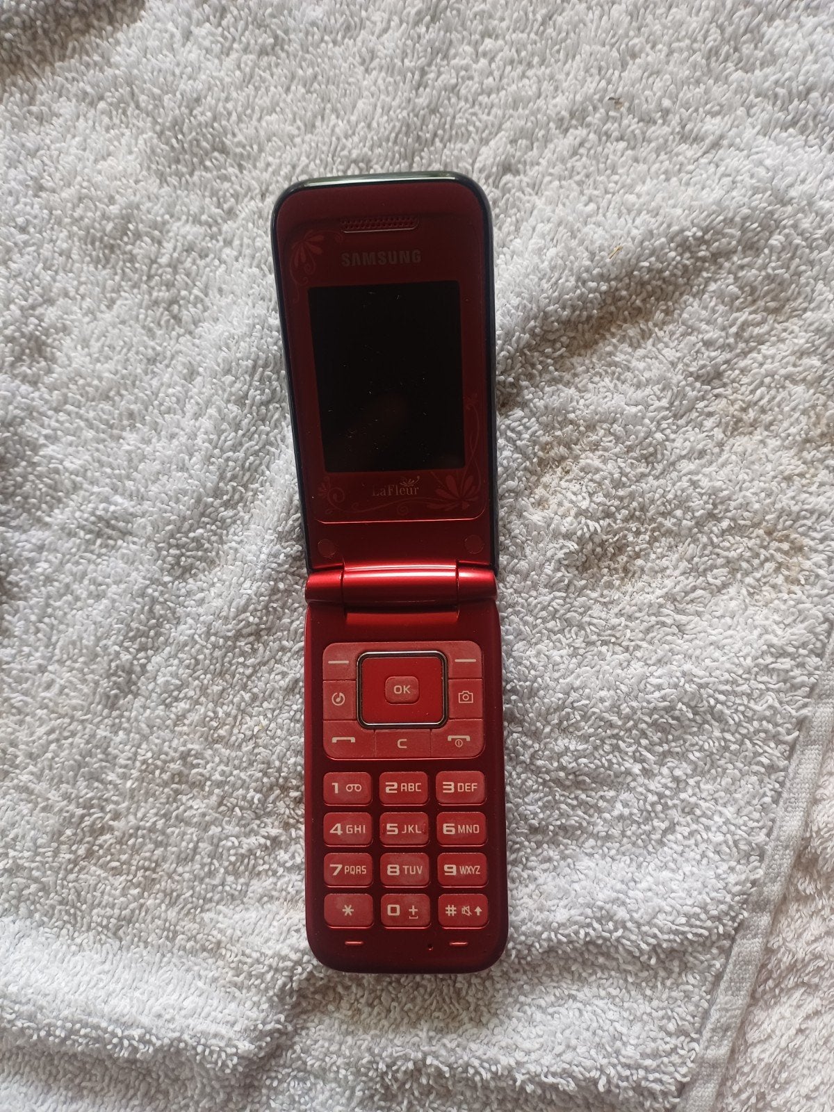 Samsung E1150 La Fleur Klaptelefoon Rood, Gebruikt, Overige modellen, Overige systemen, Fysiek toetsenbord