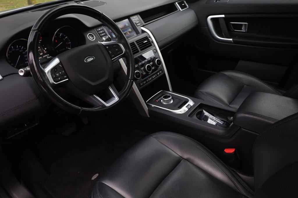 Land Rover Discovery Sport 2.0 Si4 4WD HSE Aut. | Panorama |, Auto's, Euro 5, 1733 kg, Gebruikt, Zwart