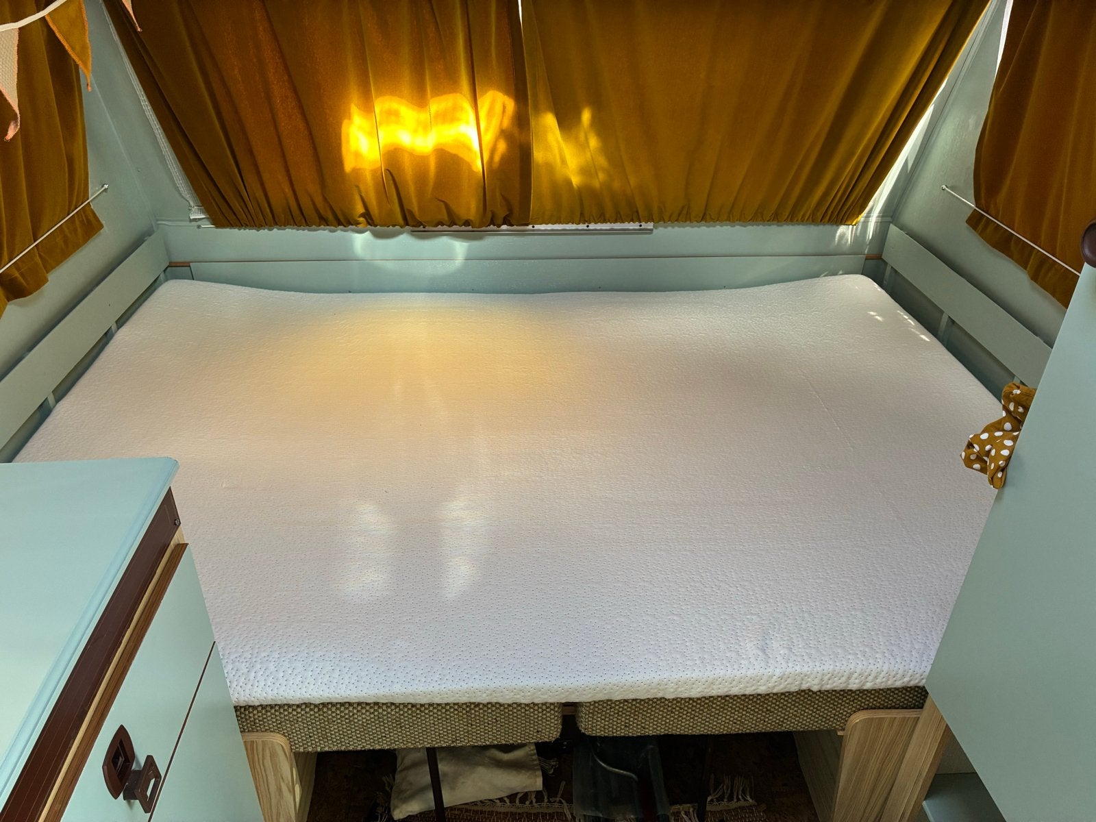 Topper 1,40 bij 2 meter, Ophalen, Zo goed als nieuw, Tweepersoons, 140 cm