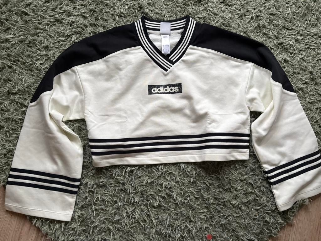 crop top Adidas, Ophalen, Gedragen, Algemeen