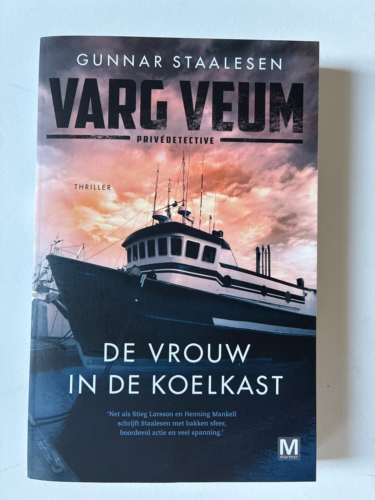 Varg Veum: De vrouw in de koelkast - Gunnar Staalesen, Boeken, Ophalen of Verzenden, Zo goed als nieuw, Scandinavië