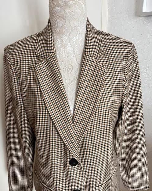 Woman & Co geruit colbert maat 44[dmv], Bruin, Maat 42/44 (L), Ophalen of Verzenden, Zo goed als nieuw