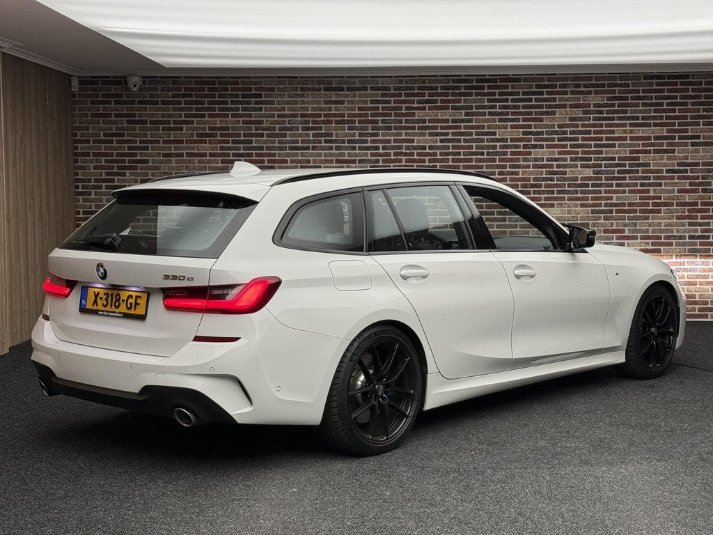 BMW 3-serie Touring 330e M Sport H/K Leer Camera O.Z Velgen, 1998 cc, Achterwielaandrijving, Gebruikt, Euro 6