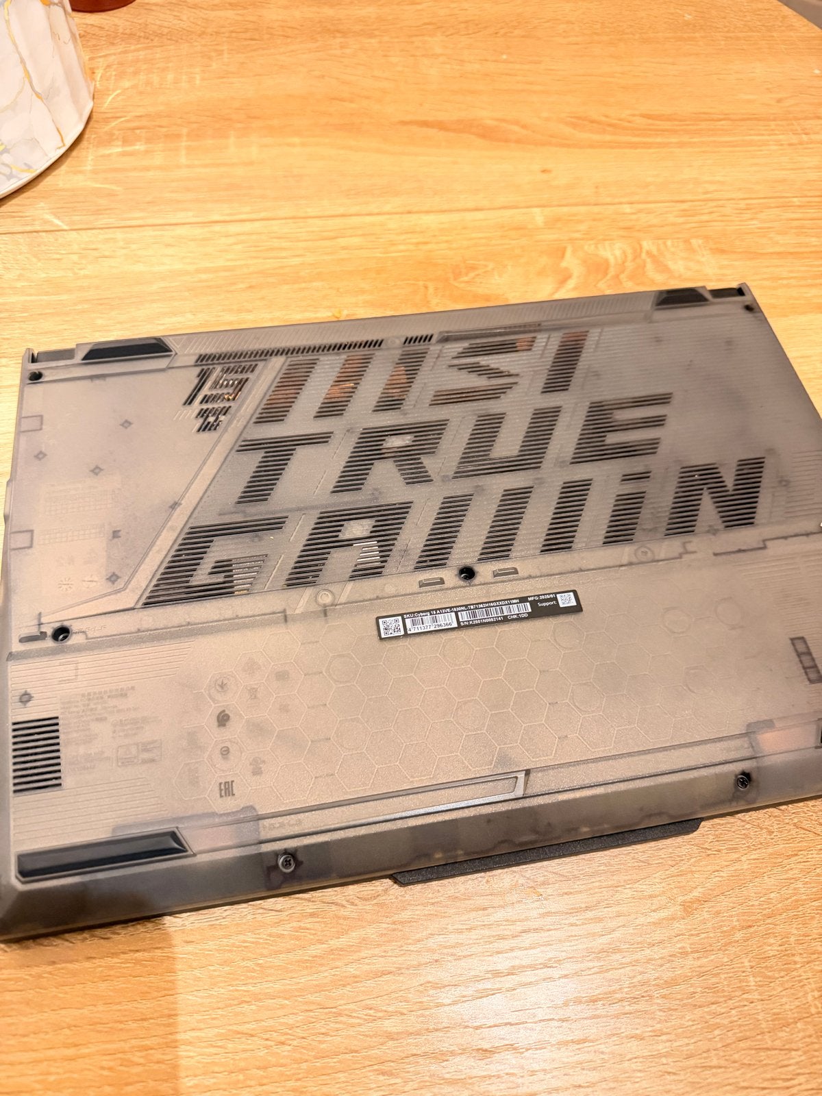 Foto 5 van MSI Cyborg 15 A13VE-1830NL - Gaming Laptop - i7, RTX 4050