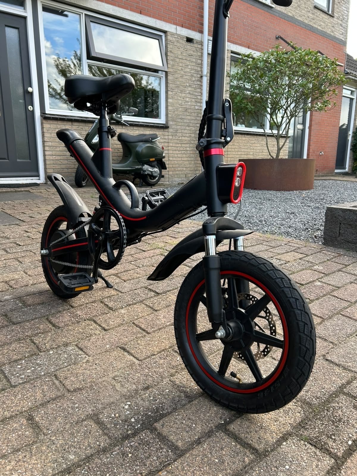 Nagenoeg nieuwe Ouxi V1 elektrische fiets - slechts 50 km!, Fietsen en Brommers, Elektrische fietsen, Ophalen, Zo goed als nieuw