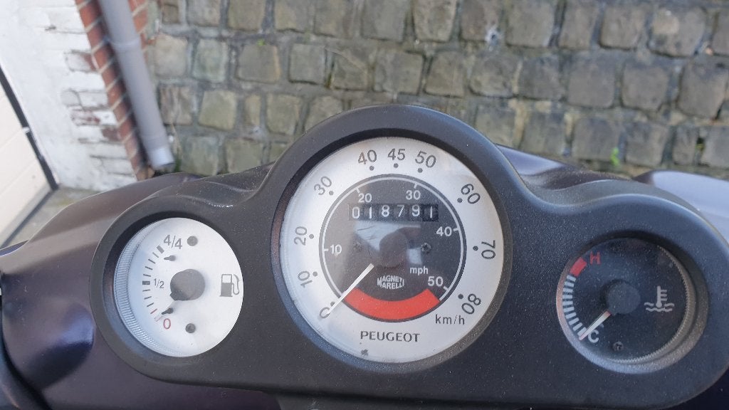 PEUGEOT SPEEDFIGHT 2 WC., Ophalen, Tweetakt, Maximaal 45 km/u, 49 cc
