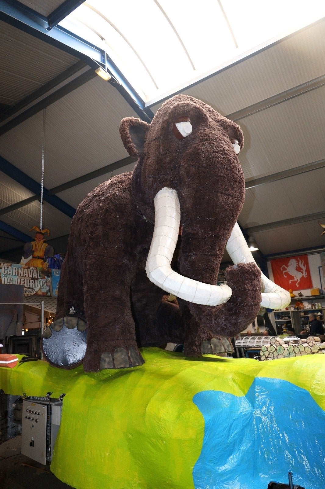 Grote Mammoet Carnavalswagen Decoratie, Ophalen, Gebruikt, Versiering, Carnaval