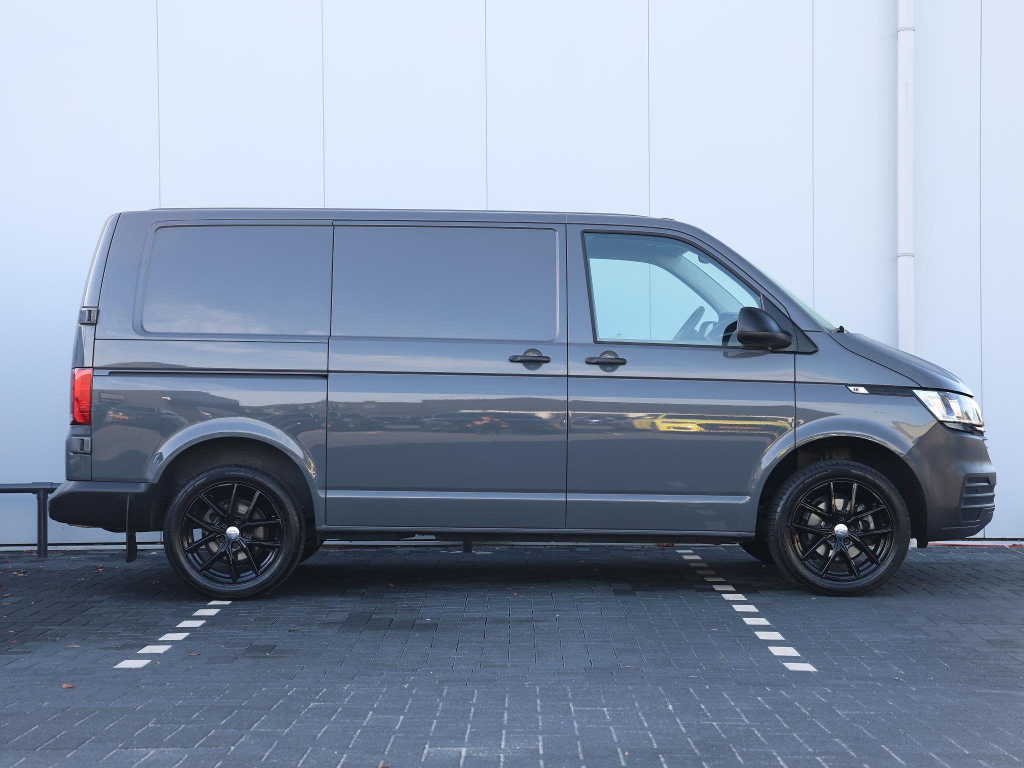 Volkswagen Transporter 2.0 TDI 150PK DSG Automaat | Airco |, Auto's, Stof, 4 cilinders, 150 pk, Volkswagen