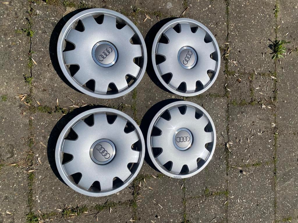 Set van 4 Audi wieldoppen 16 inch, Ophalen of Verzenden, Gebruikt