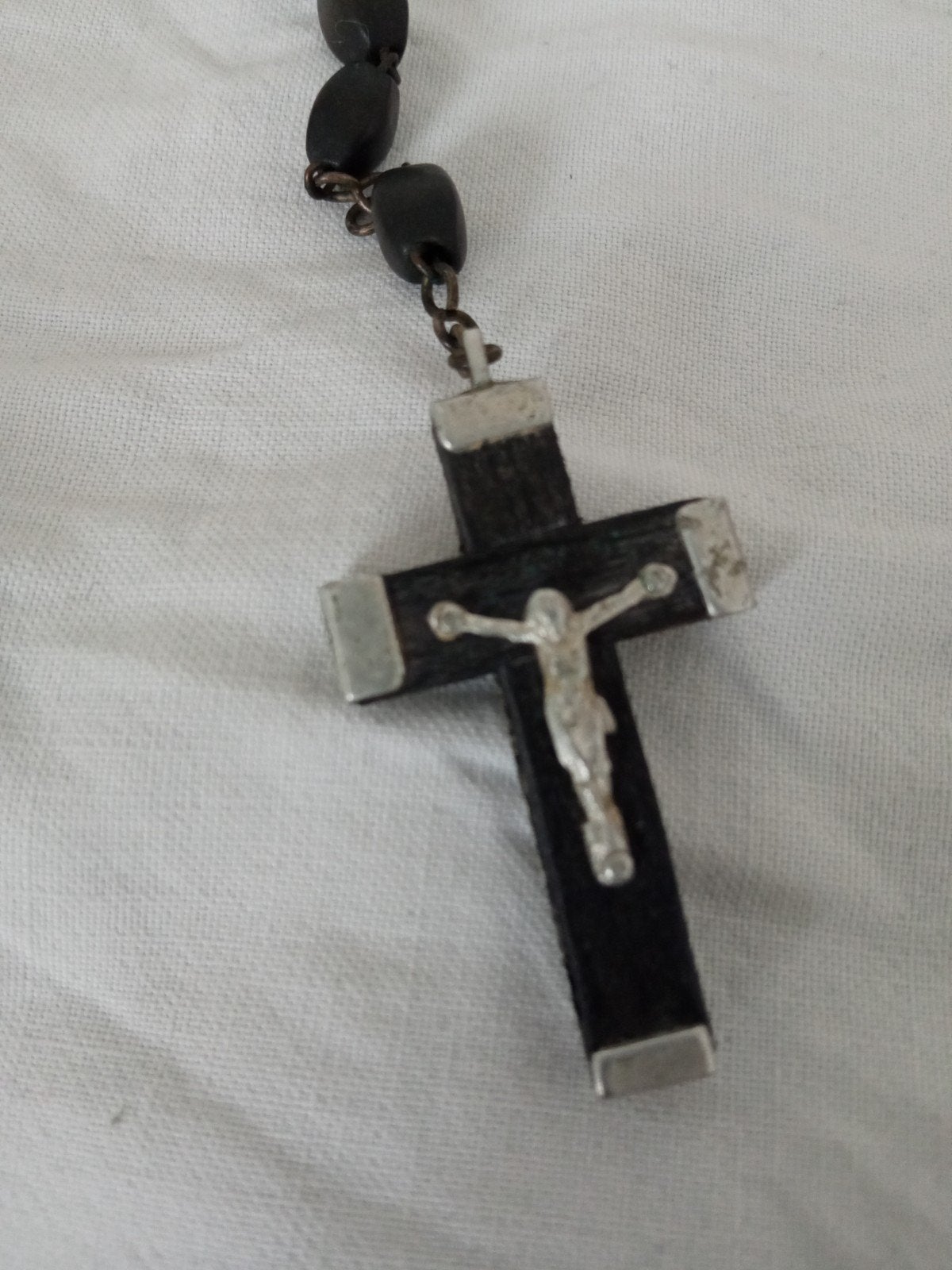 Vintage gave rozenkrans met etuitje, Verzamelen, Religie, Ophalen of Verzenden, Zo goed als nieuw, Overige typen