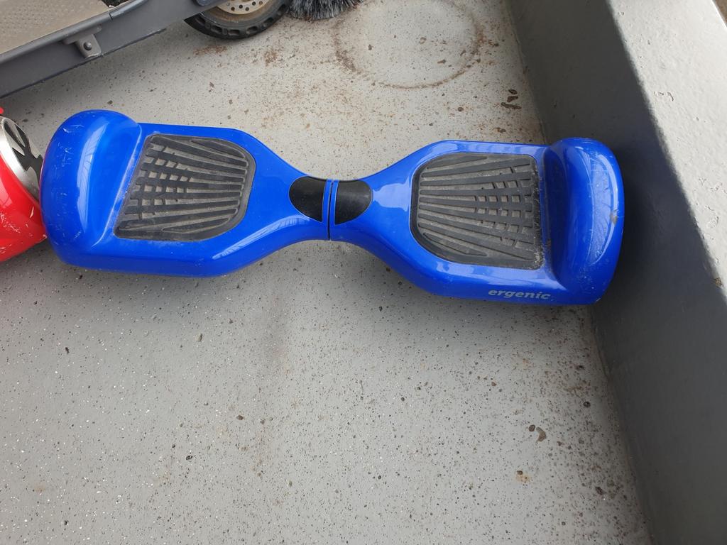 Hoverboard, Ophalen