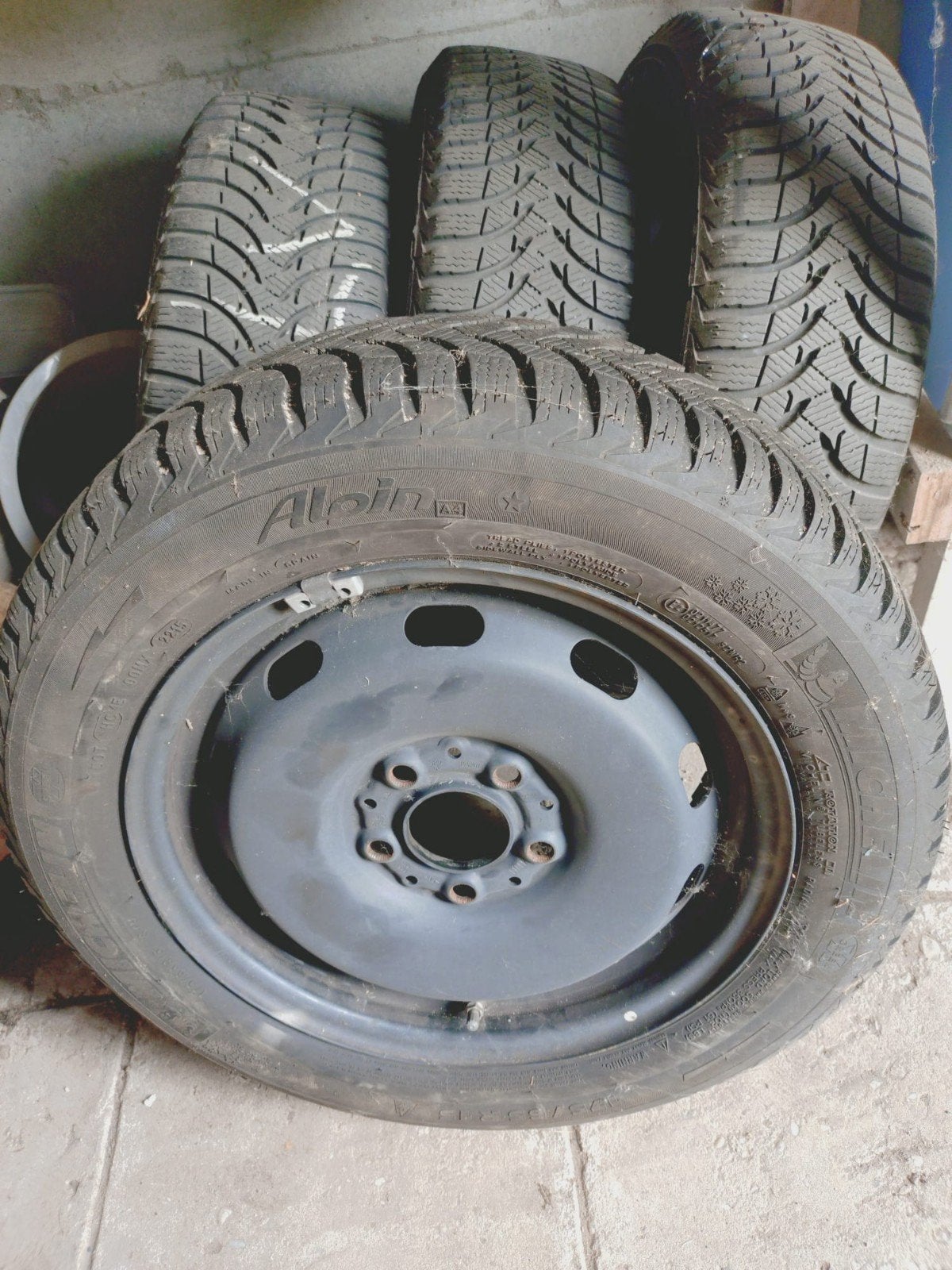4 Michelin alpin winterbanden op stalen velg 175/65 R15 voor, Ophalen, Gebruikt, 15 inch, 175 mm