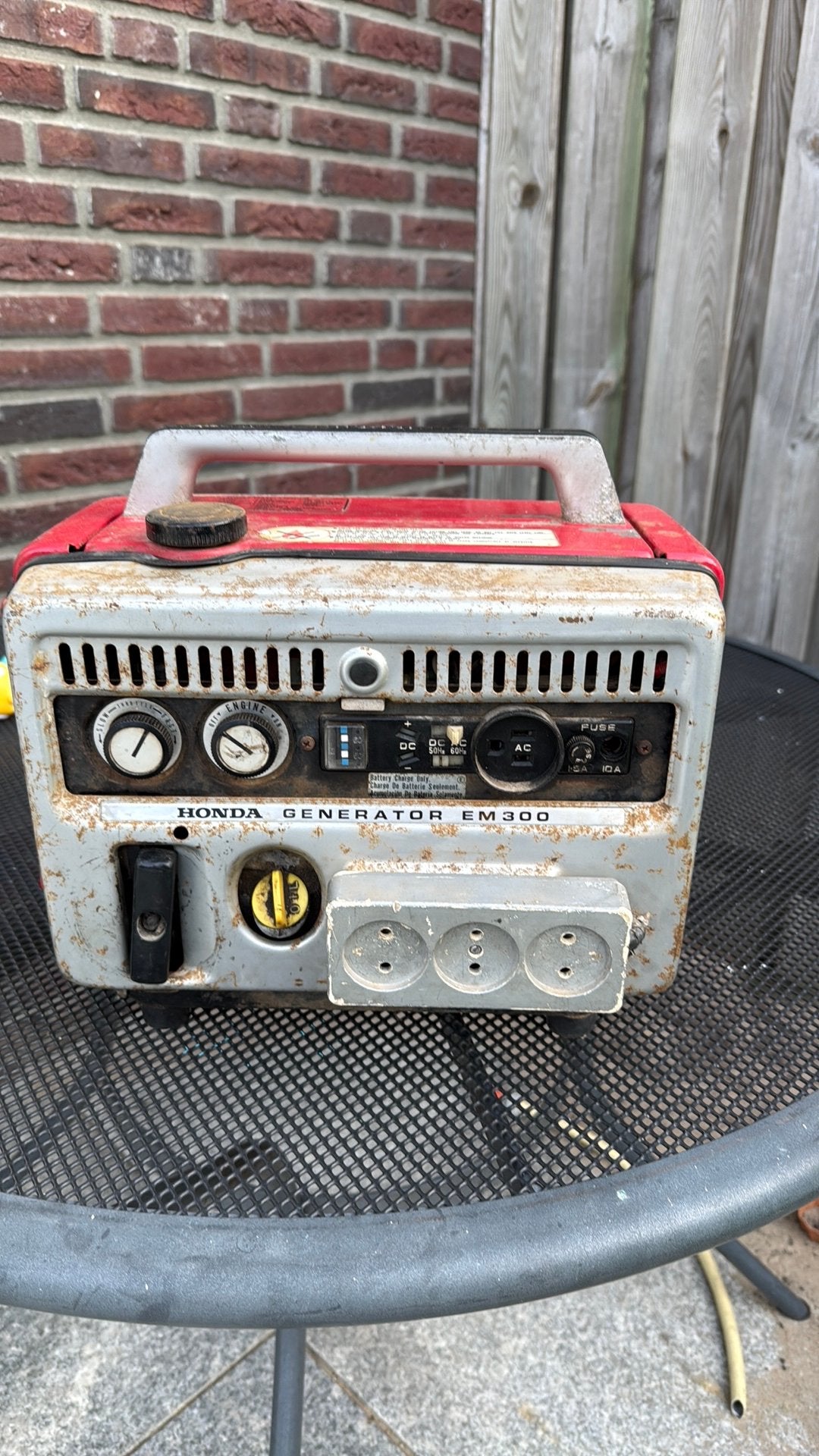 Honda em300 aggeregaat generator opknapper, Ophalen, Zo goed als nieuw