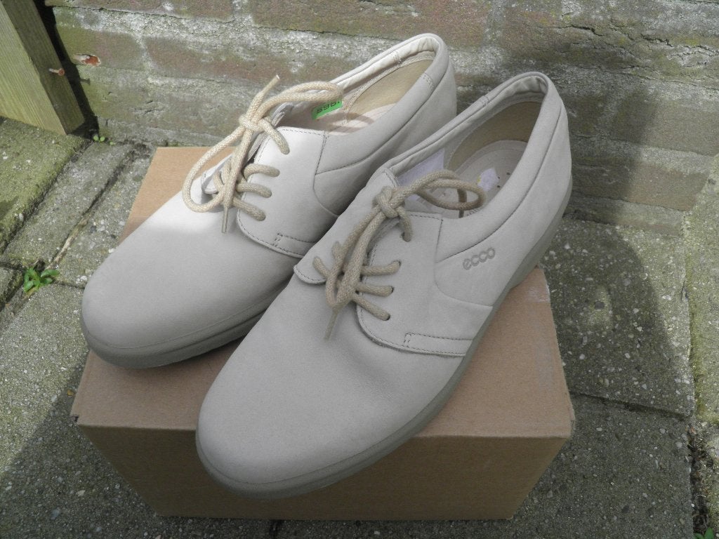 Mooie Nieuwe Ecco schoenen. Maat 38., Ecco, Beige, Nieuw, Ophalen of Verzenden