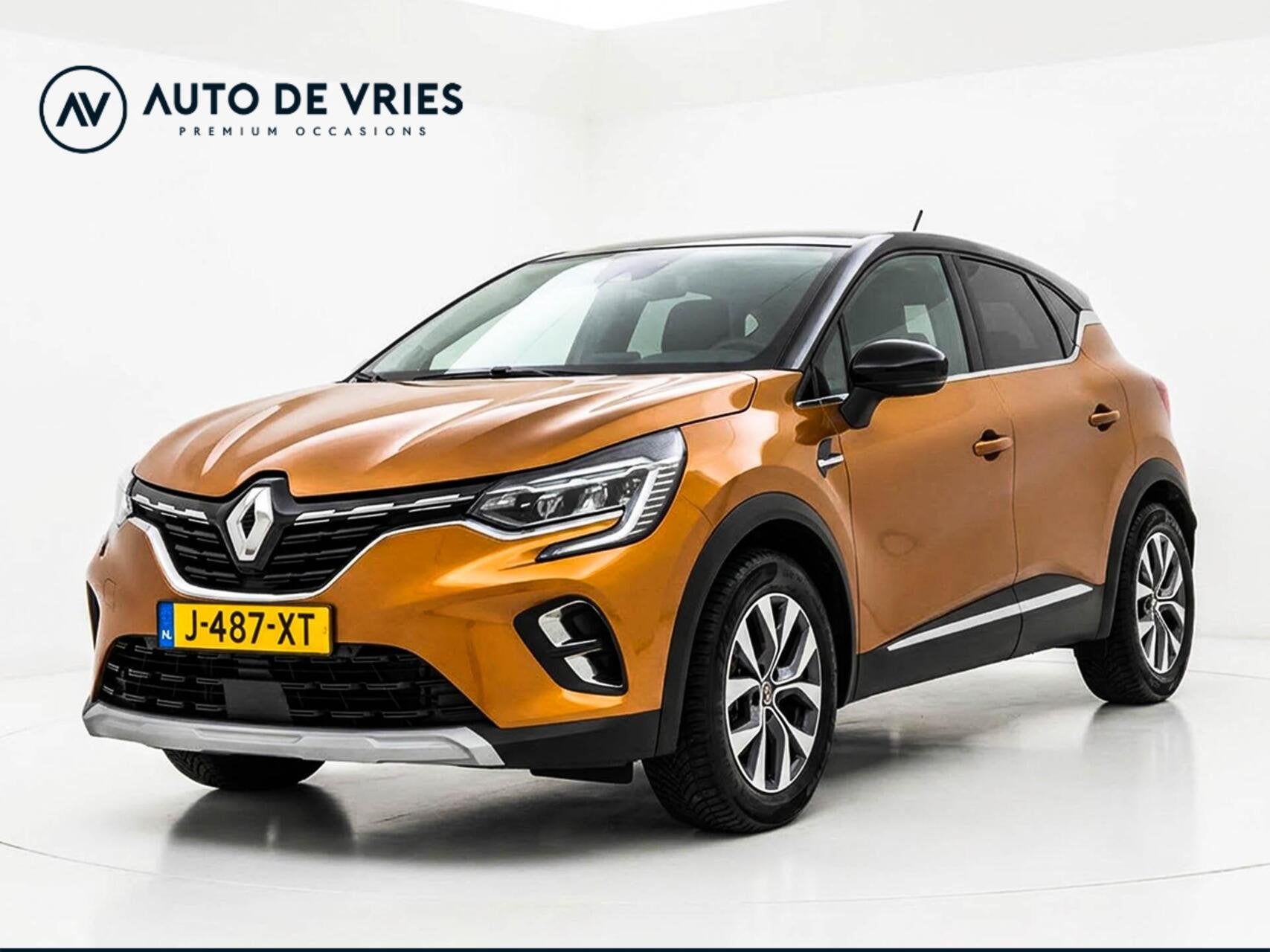 Renault Captur 1.3 TCe 130pk Automaat Intens | Navigatie | C, Gebruikt, Leder en Stof, Bedrijf, SUV of Terreinwagen
