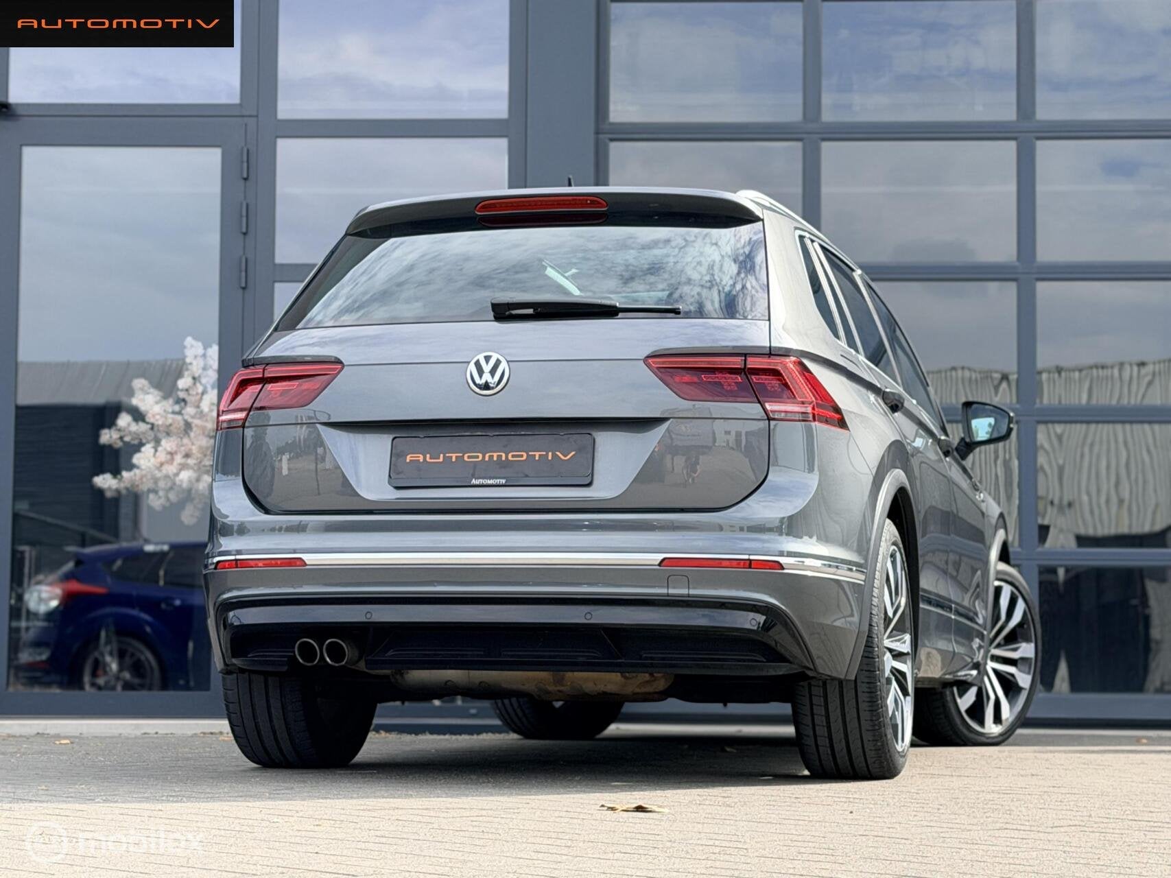 Volkswagen Tiguan 2.0 TSI 4Motion R LINE / PANO / VIRTUAL, Auto's, Automaat, Euro 6, 4 cilinders, 1984 cc