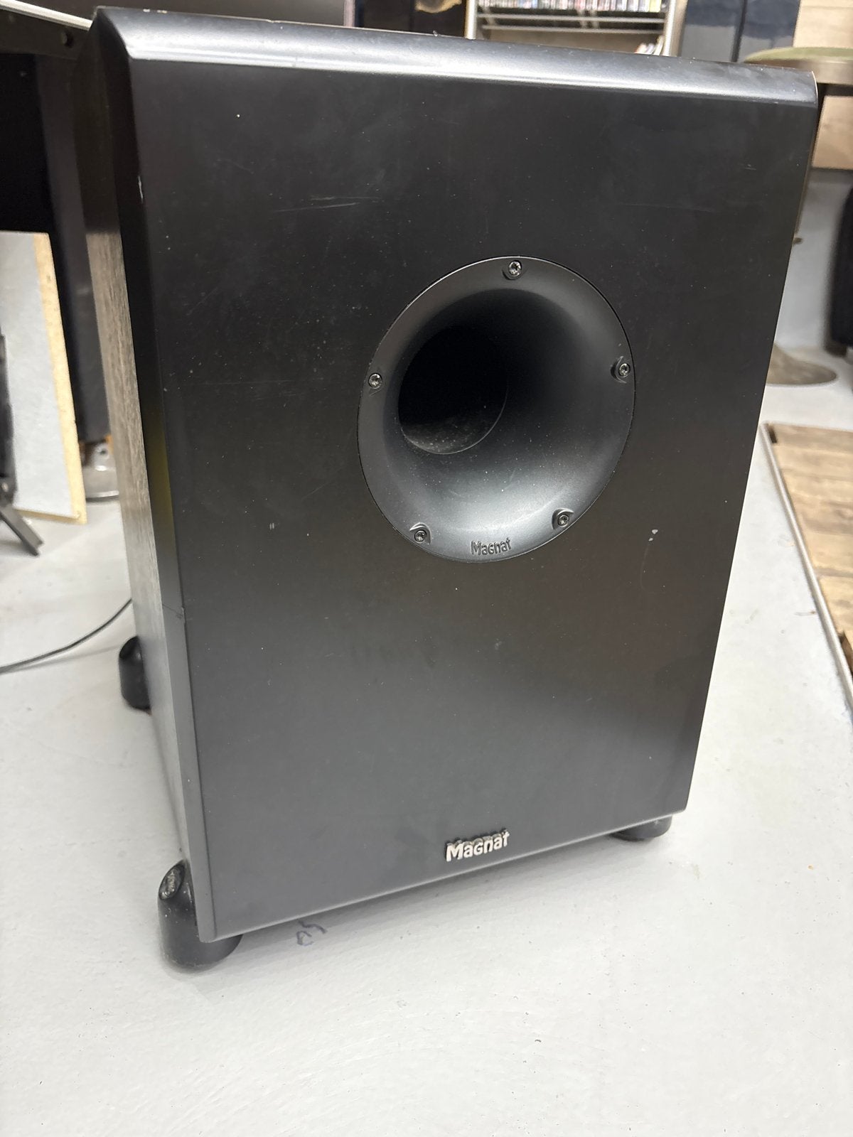 Magnat Betasub 30A actieve subwoofer