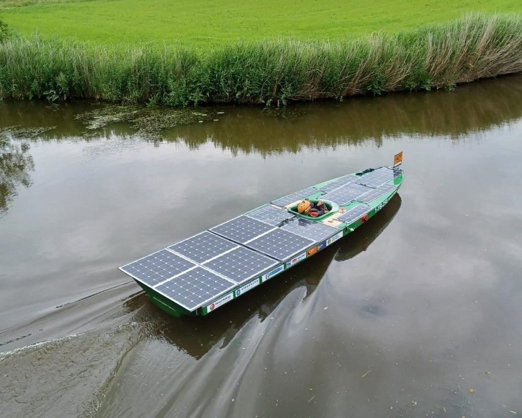 Zonneboot - Groene raceboot op zonne-energie (romp+trailer), Watersport en Boten, Bootonderdelen, Gebruikt, Overige typen, Motorboot