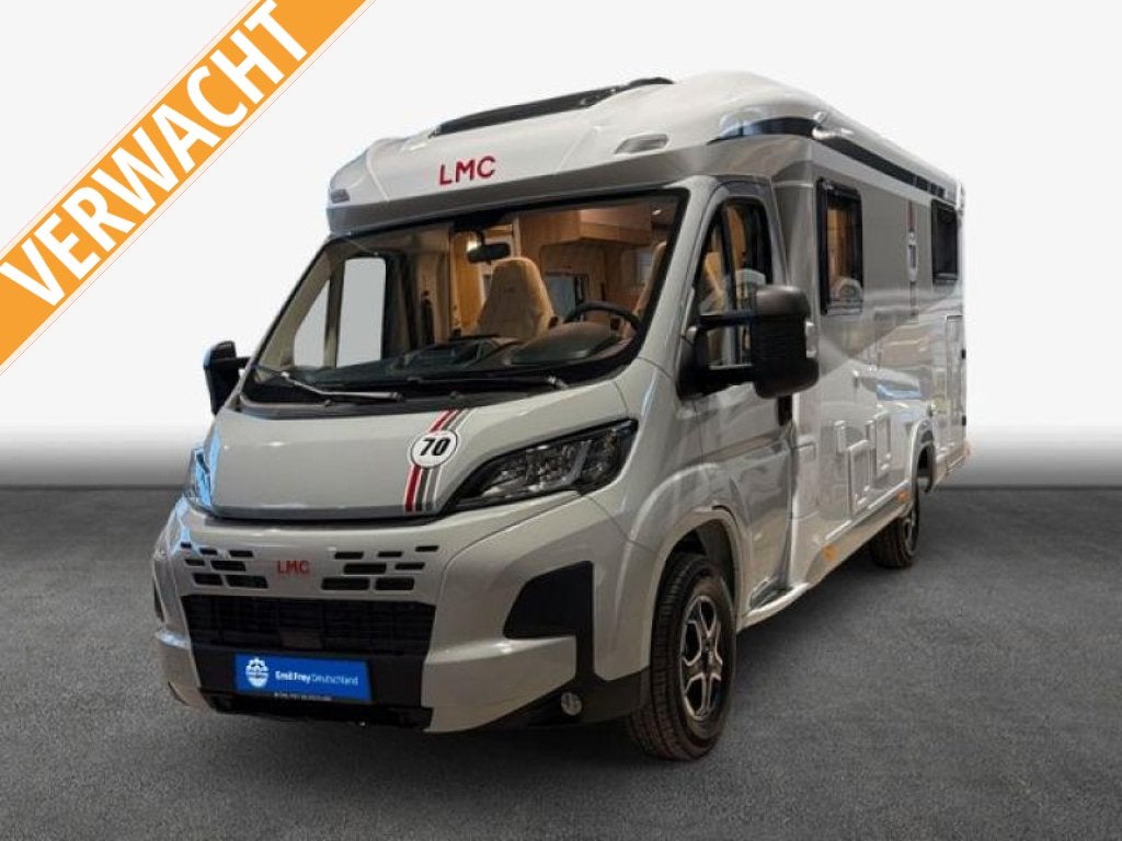 LMC Cruiser V 646 G 70jr Jubileum-Autom-NAVI, Caravans en Kamperen, Campers, Automaat, Chemisch toilet, Ringverwarming, Fiat