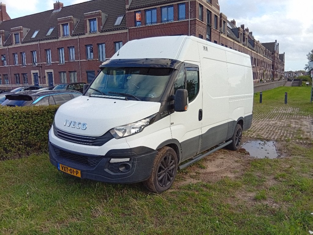 Iveco Daily Camper - Grijs Kenteken, BTW Auto, Caravans en Kamperen, Chemisch toilet, Tot en met 2, 6 tot 7 meter, Diesel