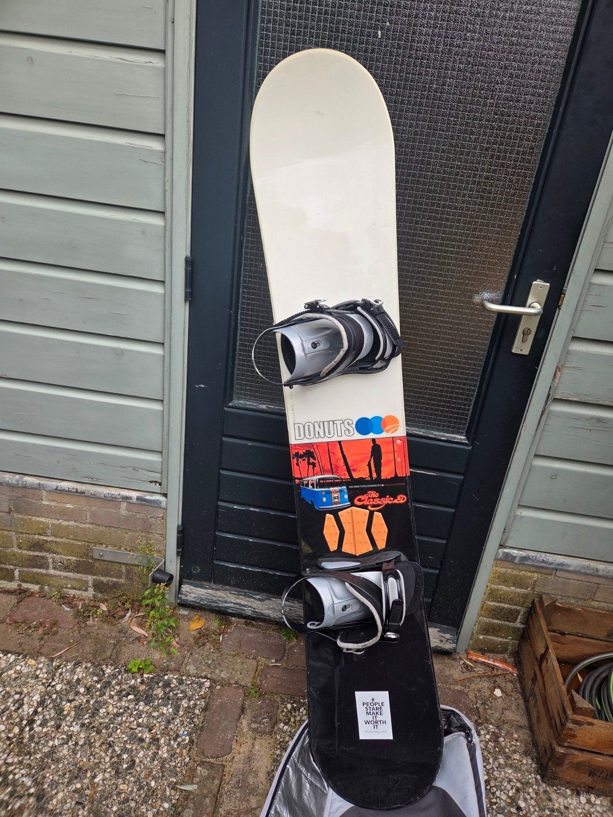 Donuts snowboard 162, Sport en Fitness, Ophalen, Gebruikt, Board
