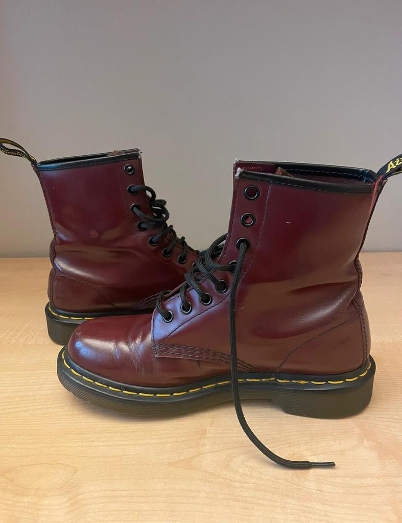 Dr. Martens bordeaux maat 38, Lage of Enkellaarzen, Ophalen of Verzenden, Dr. Martens, Gedragen