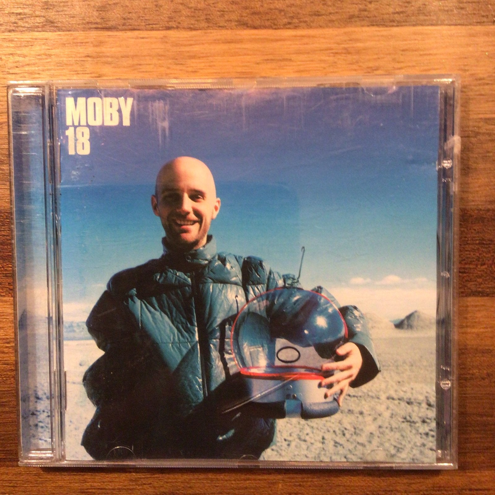 Moby - 18, Ophalen of Verzenden