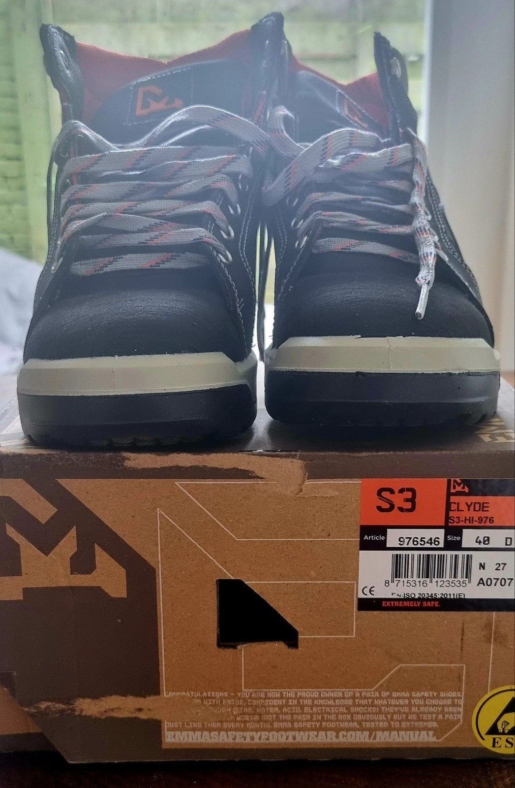Werkschoenen mt 40 nieuw in originele doos!, Ophalen of Verzenden