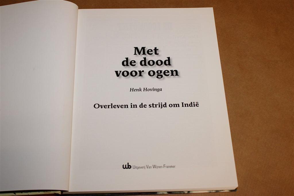 Met de Dood voor Ogen — 13 Getuigenissen Nederlands-Indië, Ophalen of Verzenden, Gelezen