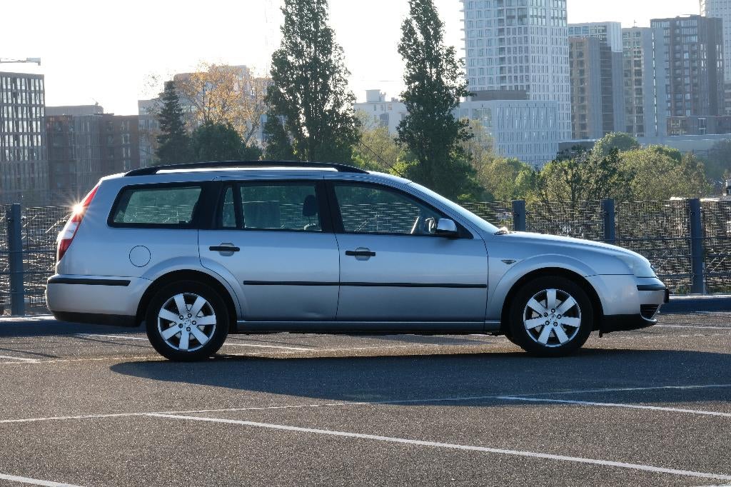 Ford Mondeo 1.8 16V 81KW Wagon * APK tot juni 2027, Auto's, Ford, Particulier, Mondeo, Benzine, B, Stationwagon, Handgeschakeld
