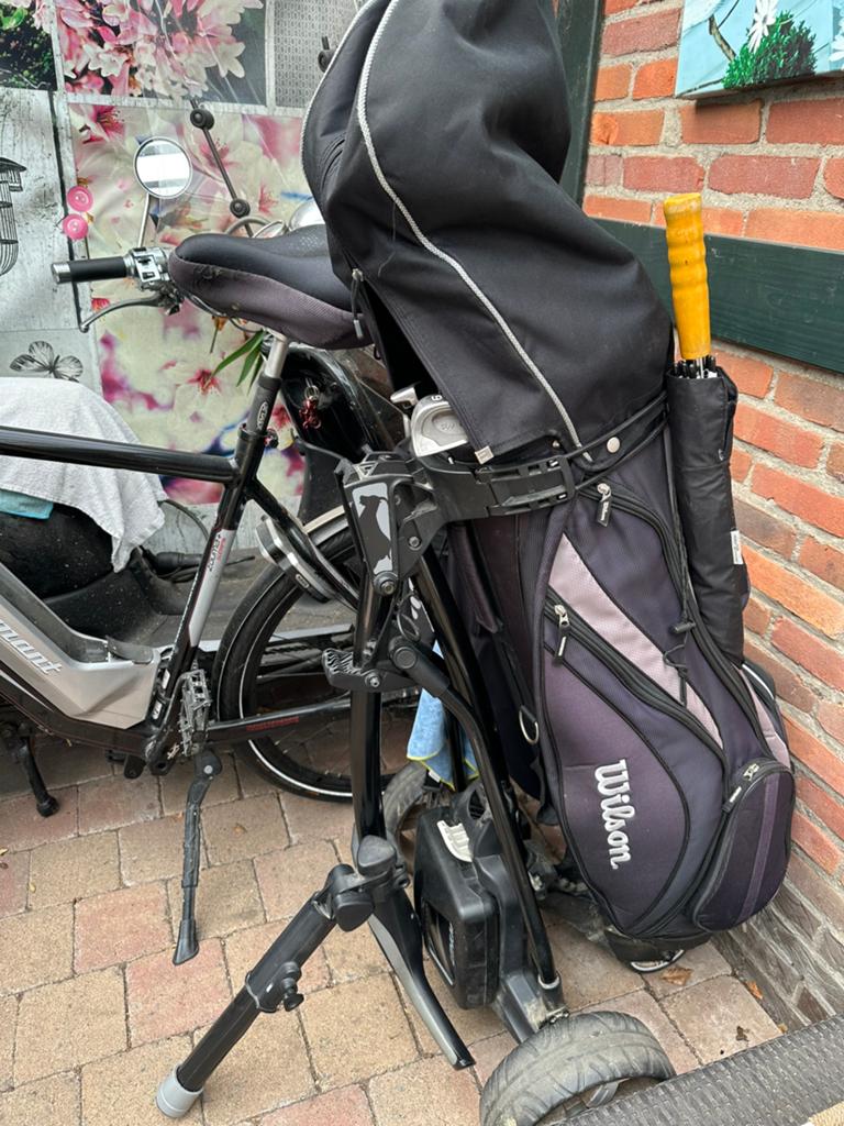 Divere golftassen en clubs topmerken alle maten, Sport en Fitness, Golf, Ophalen, Gebruikt, Overige typen, Overige merken