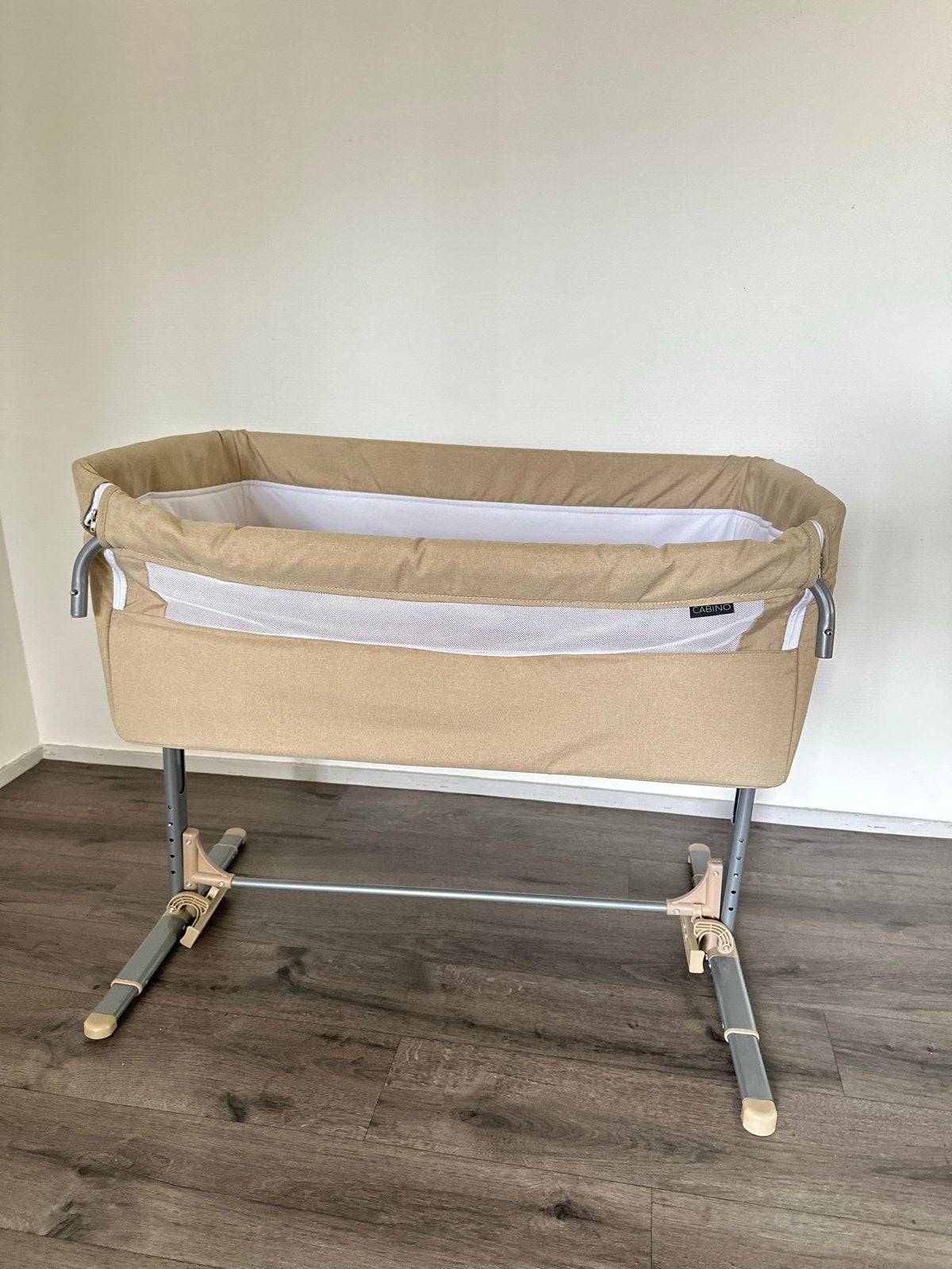 Cabino Co-sleeper / Wieg - Beige, Ophalen, Zo goed als nieuw, Wieg