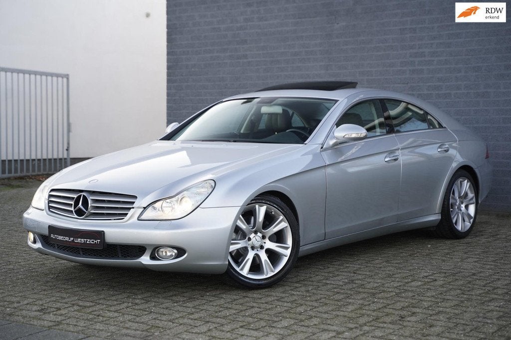 Mercedes-Benz CLS-klasse 350 CGI Prestige 292pk Automaat, Auto's, Mercedes-Benz, Automaat, Achterwielaandrijving, Gebruikt, Zwart