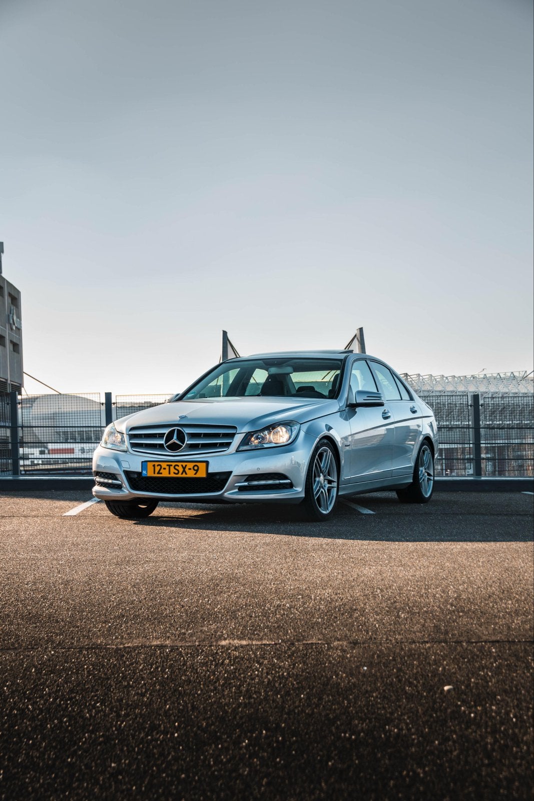 Mercedes-Benz C-Klasse C180 Aut7 2011 Grijs, Auto's, Mercedes-Benz, Automaat, 745 kg, 1800 kg, 1796 cc