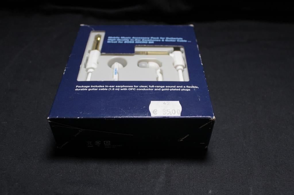 BOSS BA-PC15 - oortjes / in-ears + instrumenten kabel NIEUW, Telecommunicatie, Mobiele telefoons | Oordopjes, Nieuw, In gehoorgang (in-ear)