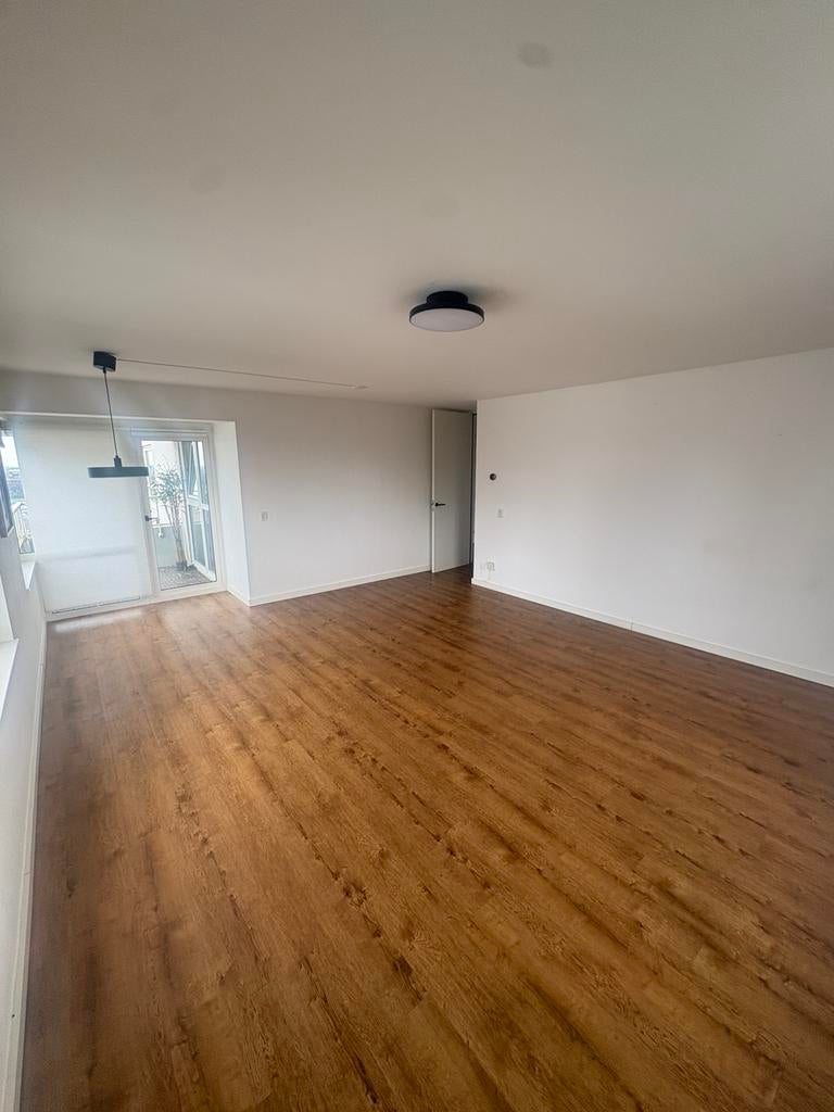 Luxury Skyline Apartment for Rent – Boompjes 517 Rotterdam, Rotterdam