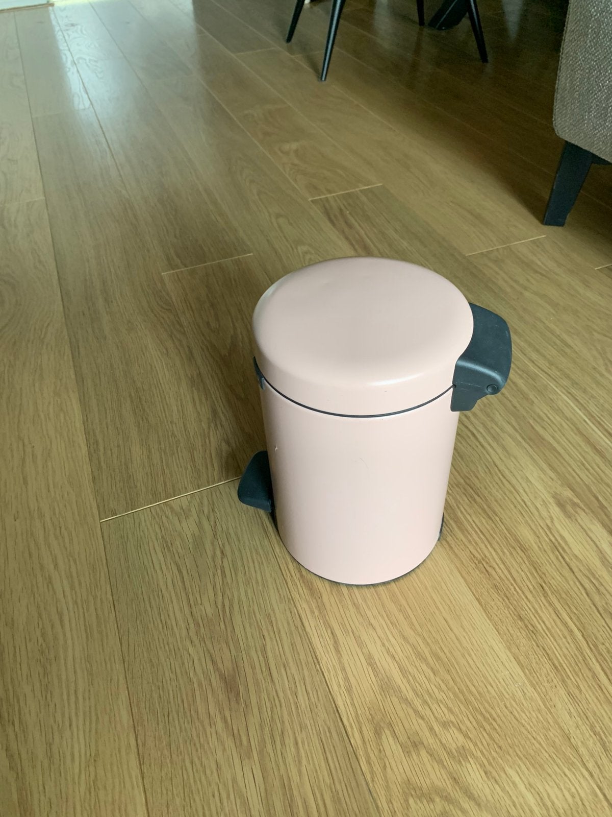 Brabantia prullenbakje roze 3 liter, Ophalen, Kunststof, Met pedaal, Zo goed als nieuw