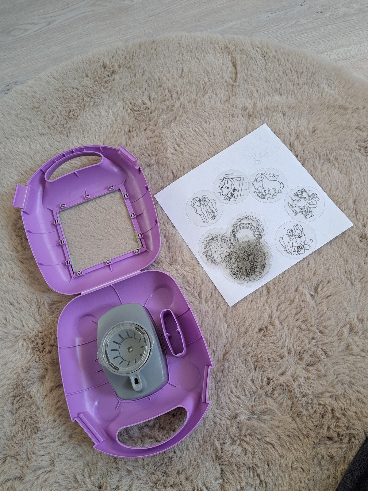 Xoomy Paarden Tekenset - Tekenprojector, Hobby en Vrije tijd, Tekenen, Ophalen of Verzenden, Zo goed als nieuw, Overige typen
