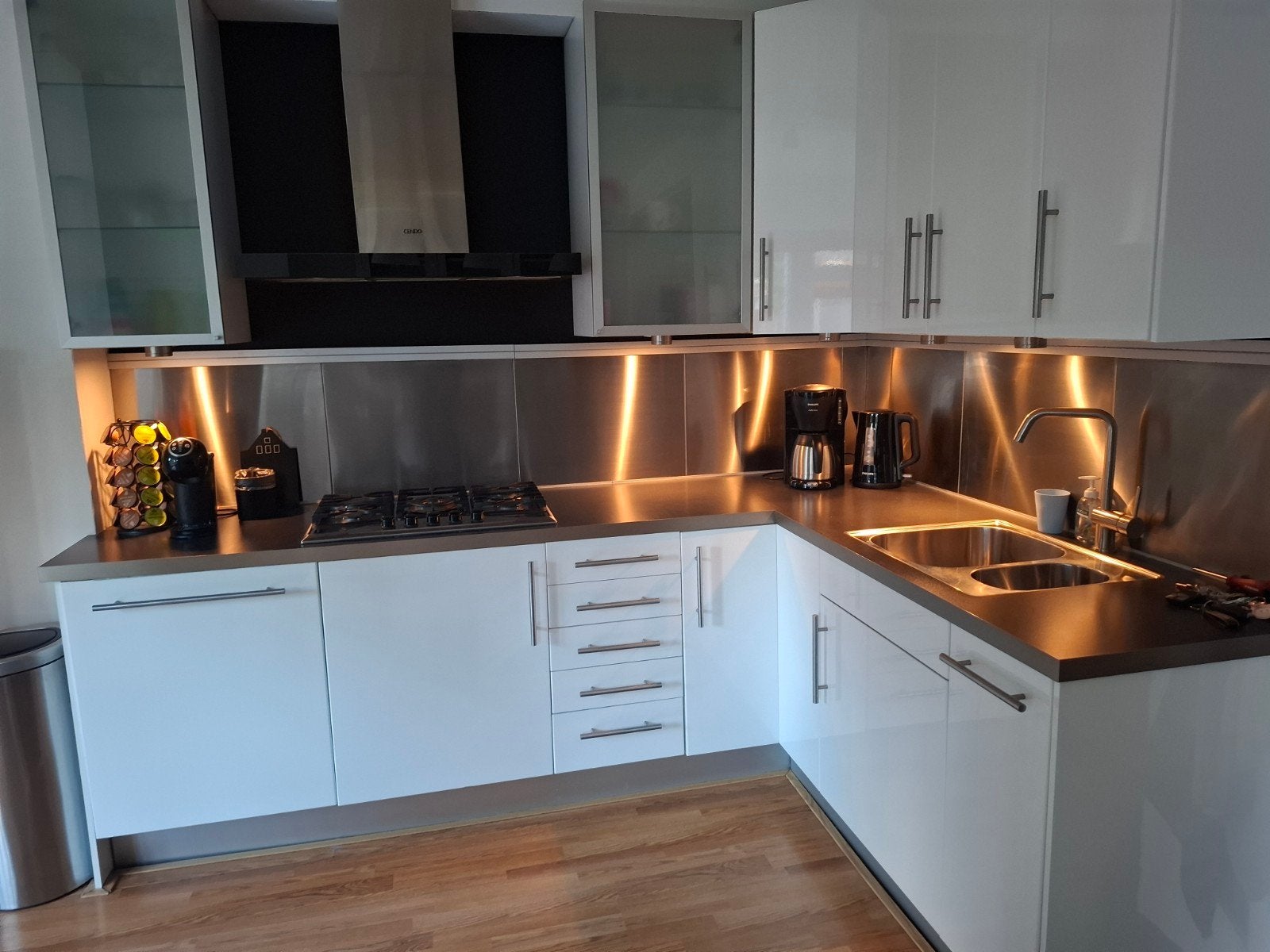 Ikea keuken met Siemens, Whirlpool en LG apparatuur, Ophalen, Gebruikt, 200 liter of meer, 60 cm of meer