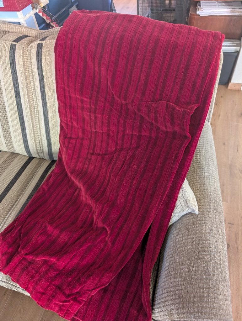 mooi dik velours gordijn voor een voordeur?, Ophalen, Gebruikt, Fluweel, 220 cm