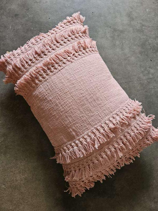 kussen ``WOONWINKEL RUSTIEK``, Ophalen of Verzenden, Nieuw, Roze, Rechthoekig