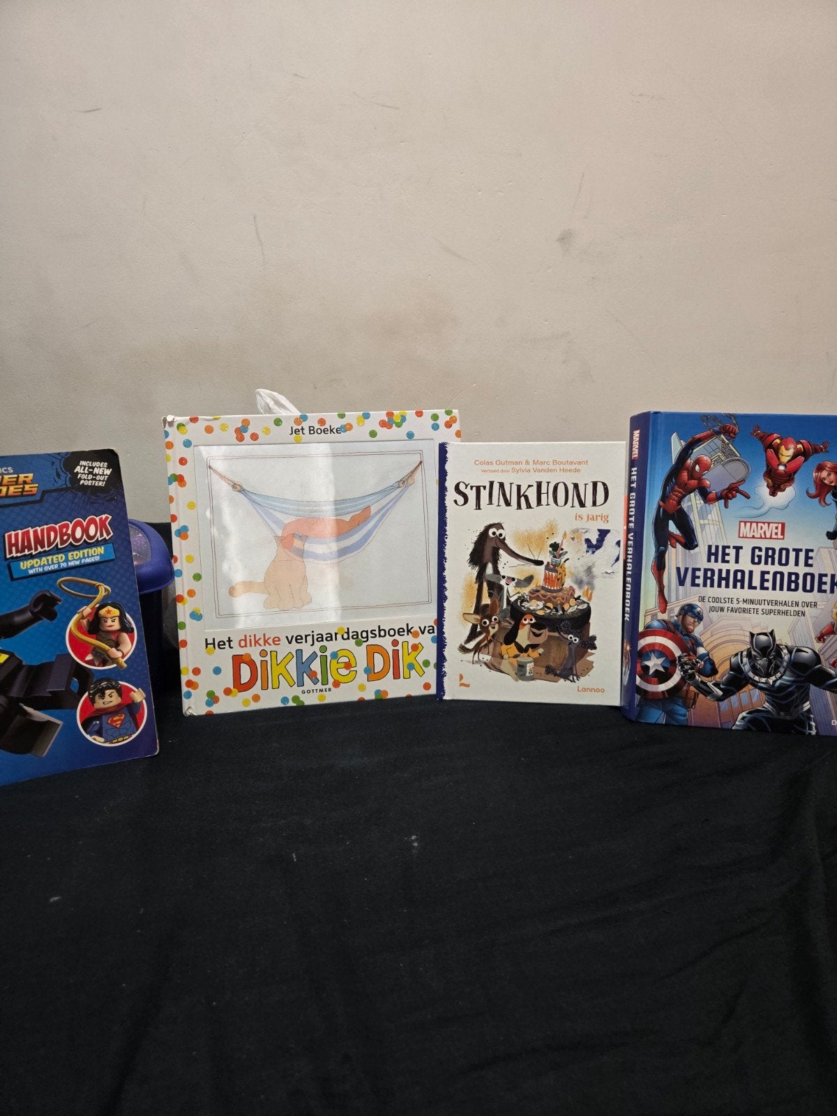 4 boeken oa Marvel voor 5 euro, Ophalen of Verzenden, Gelezen, Colas Gutman & Marc Boutavant, Fictie algemeen