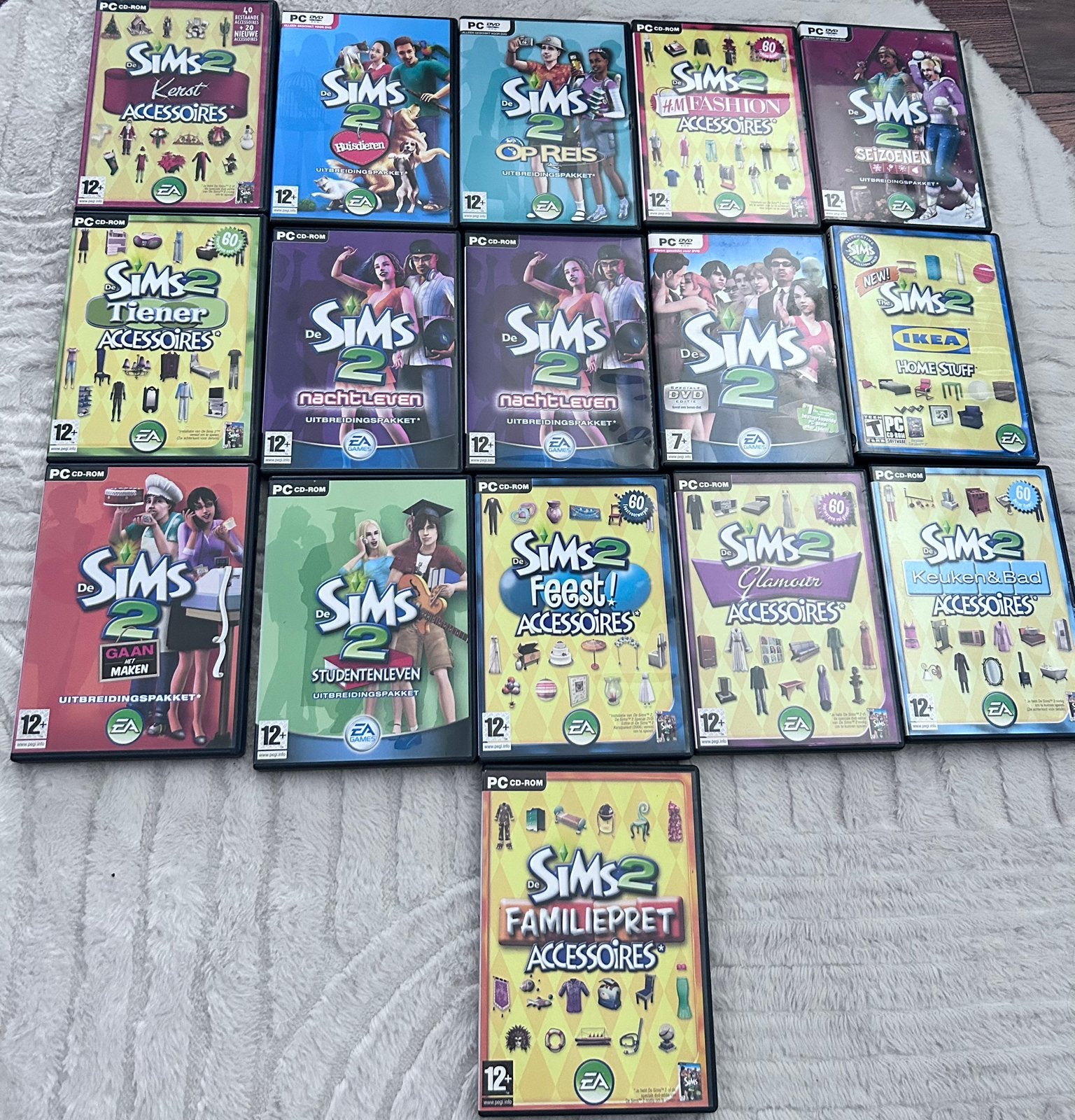 Sims 2 16 spellen pc, 1 speler, Ophalen of Verzenden, Zo goed als nieuw, Vanaf 12 jaar