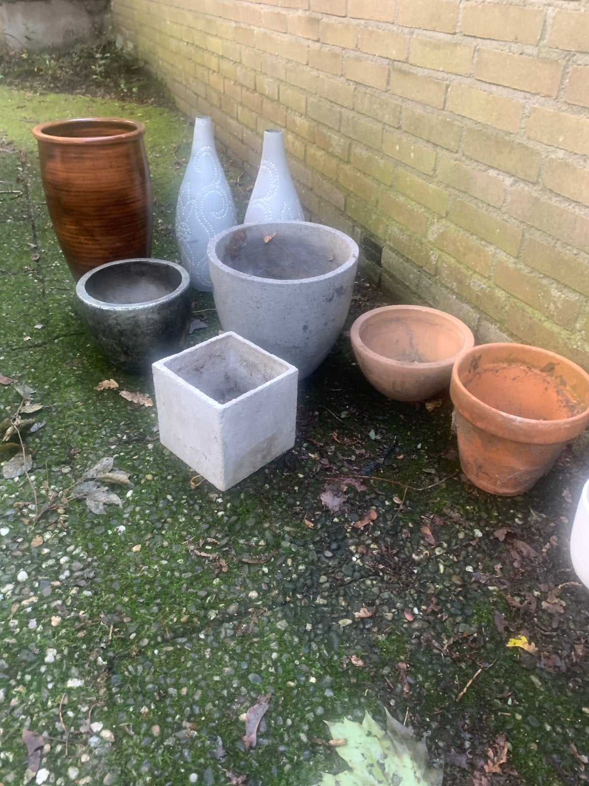 Stenen potten, waaronder twee oranje potten voor buiten, Steen, Gebruikt, Minder dan 30 cm, Minder dan 60 cm