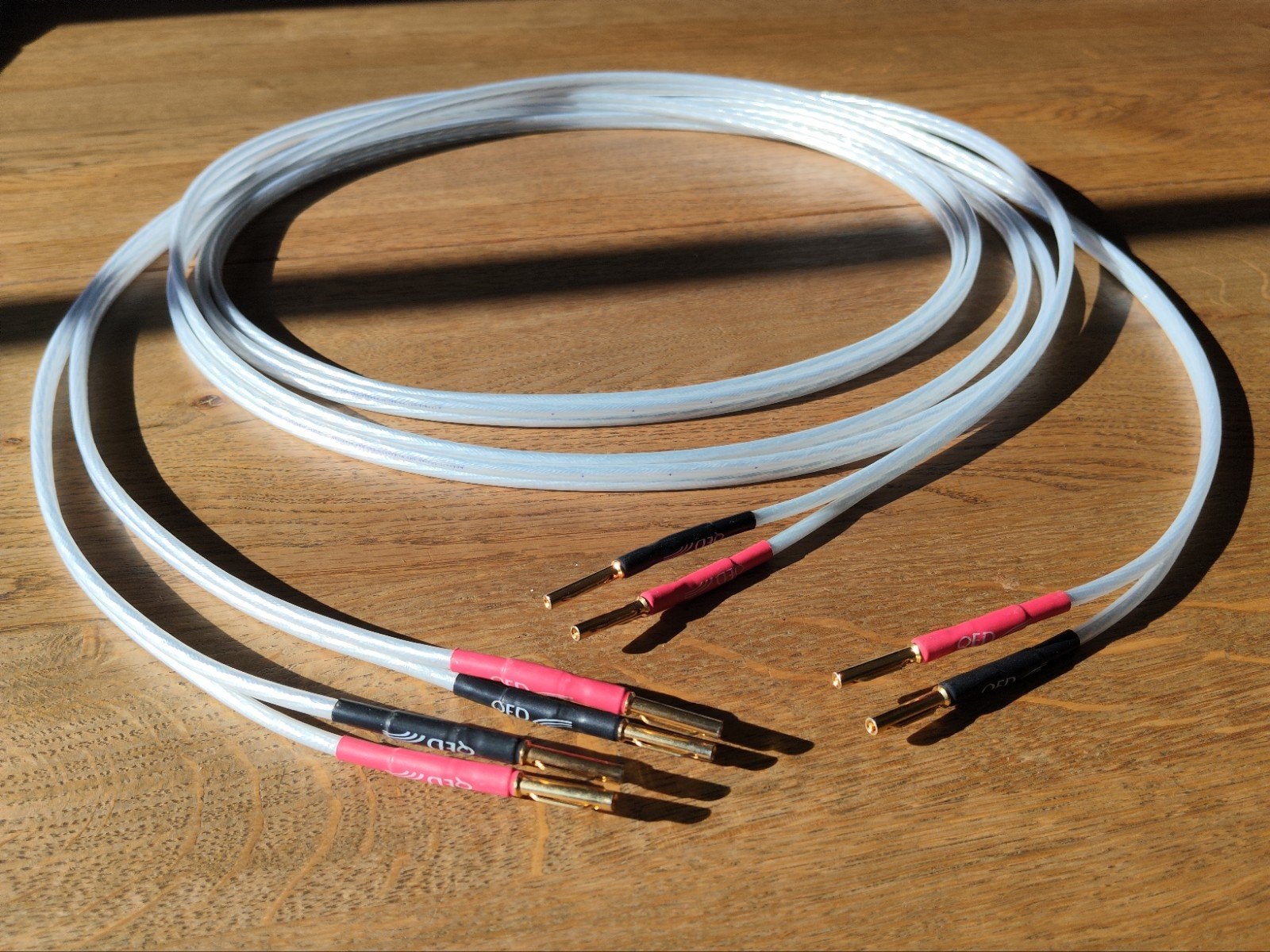 QED XT25 3m speakerkabels, Verzenden, Zo goed als nieuw, 2 tot 5 meter, Luidsprekerkabel