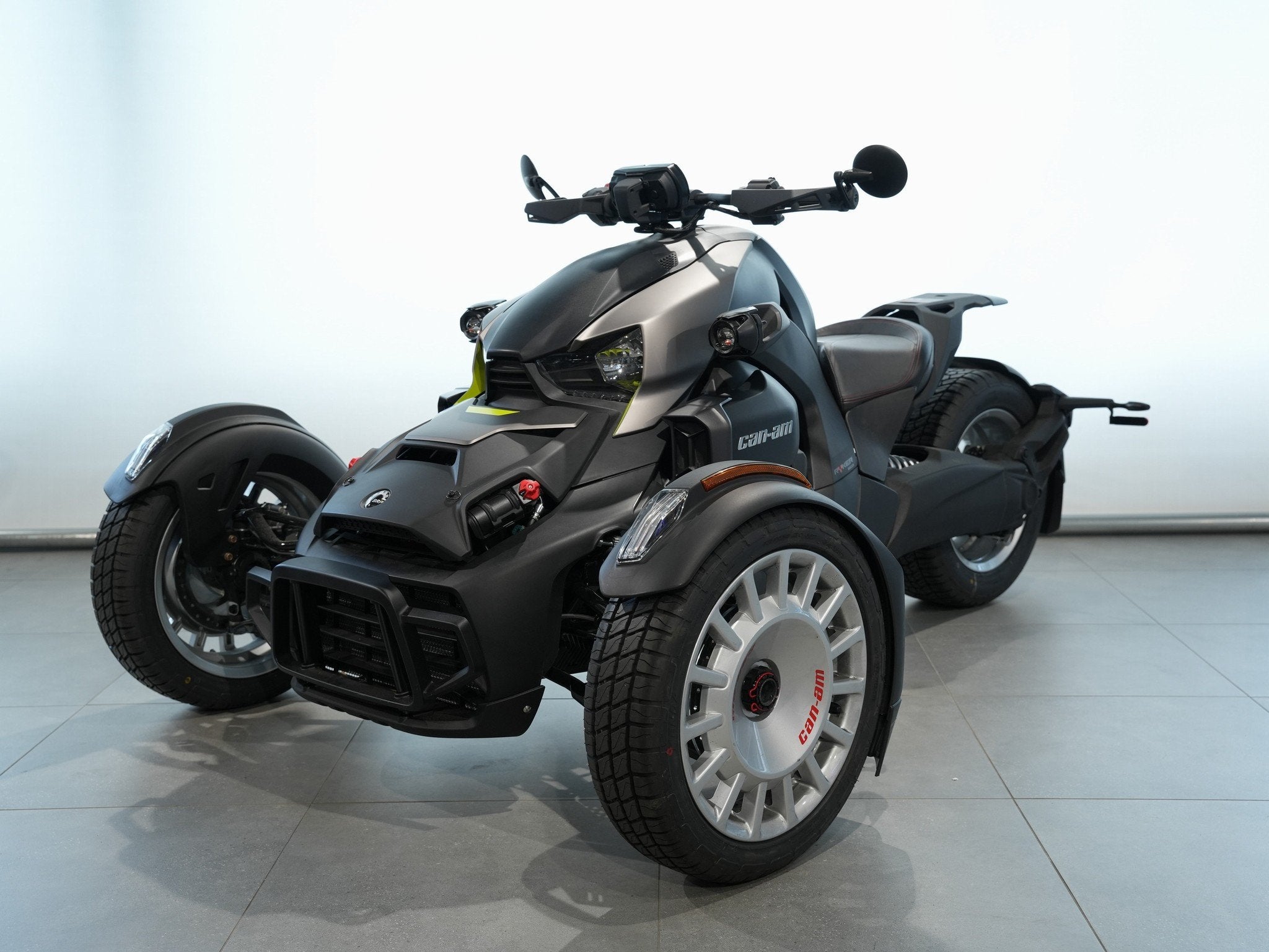 CAN-AM RYKER 900 RALLY (bj 2026), Motoren, BRP Benelux, Infobrpbenelux@brp.com, Meer dan 35 kW, Oktrooiplein 1/ bus 402
9000  Gent, BE