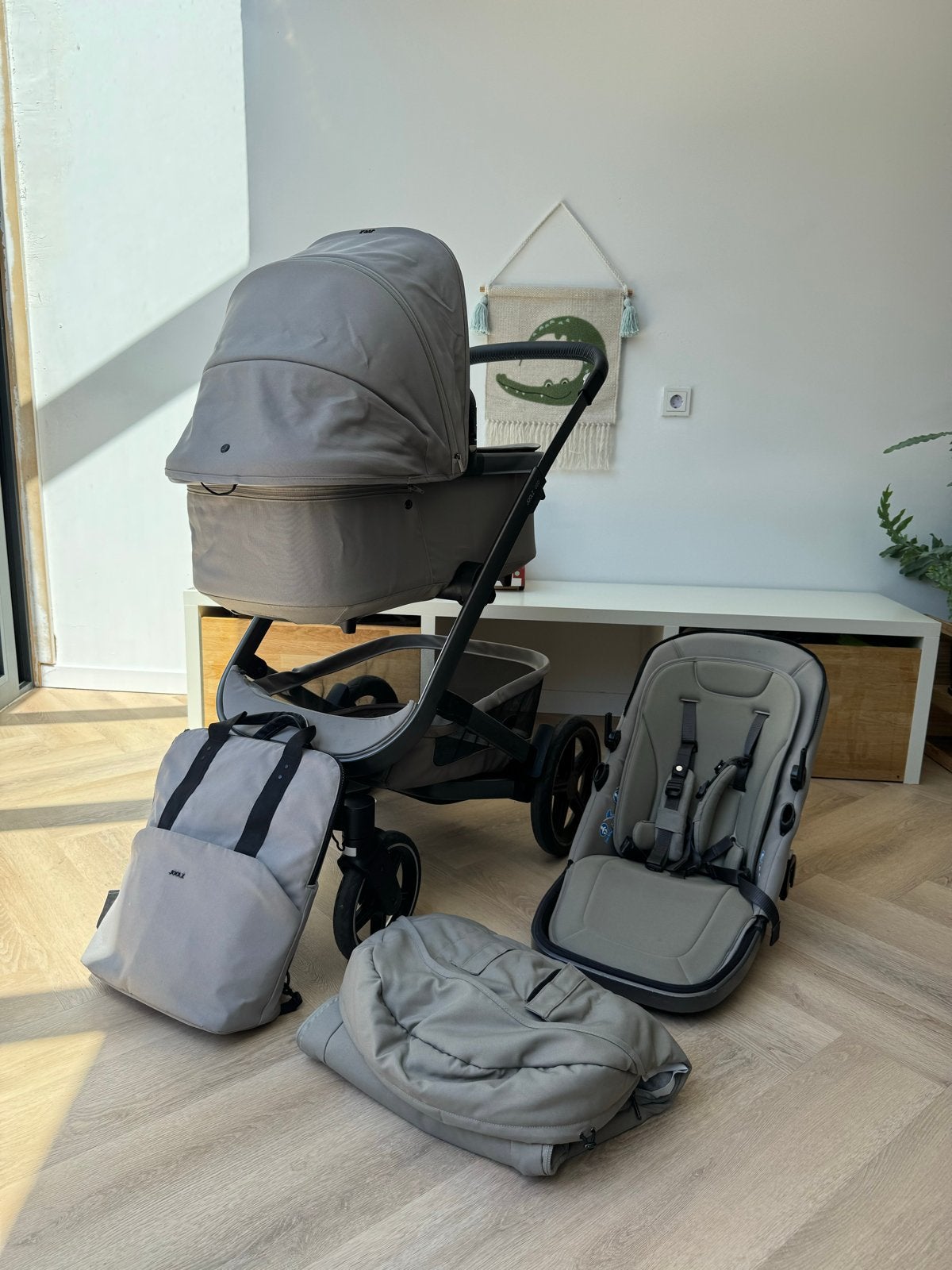 Joolz Geo 3 Sage Green (combi) kinderwagen met Voetenzak, Gebruikt, Combiwagen, Met reiswieg, Ophalen